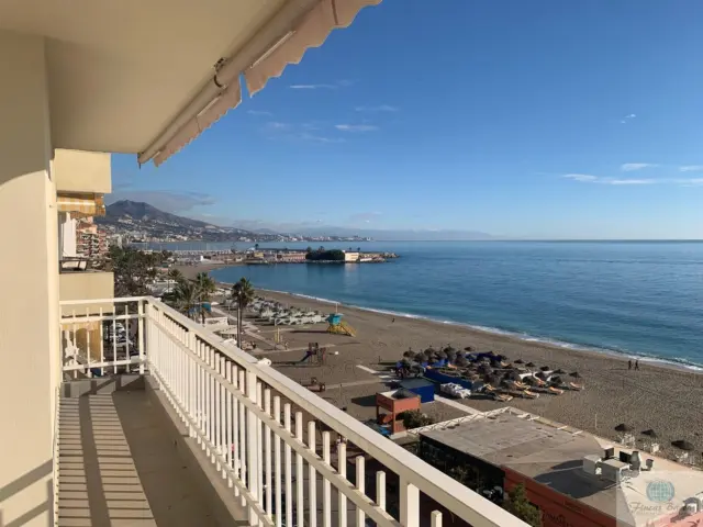 Piso en 1ª Línea de Playa Frontal photo 10