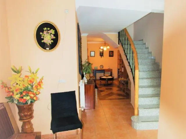 Casa en venta en Centro, Lanjarón de 133.000 €