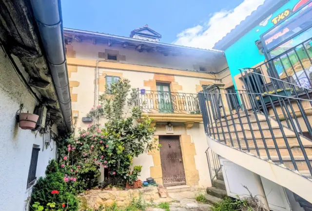 House on Satistegi Street