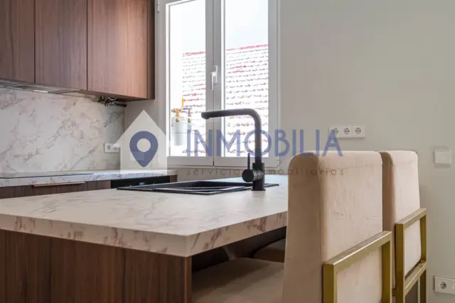 Apartment on Calle de Mantuano photo 8