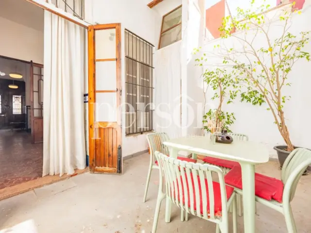 Apartment in El Cabanyal-El Canyamelar