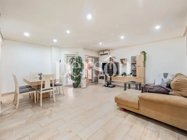 Apartment in La Malvarrosa