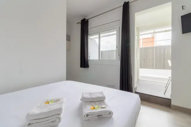 Estudio en alquiler en La Vila de Gràcia - Imagen 12