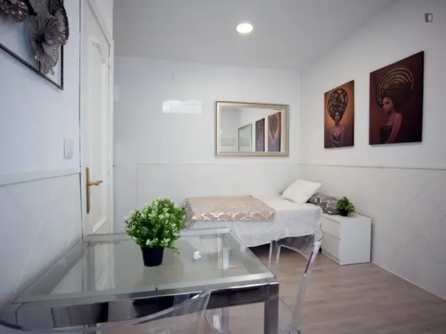 Estudio en alquiler en San Andrés - Imagen 14
