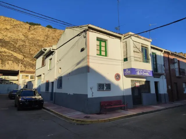 House for sale in Azagra