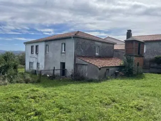 Rustic house in Lugar de la Quinta