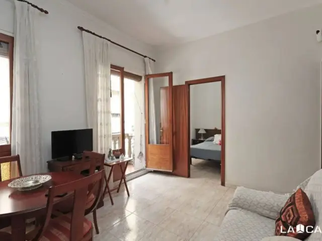 Apartment in El Poble-sec photo 10