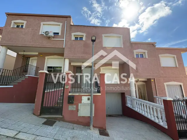 Terraced house in Godelleta