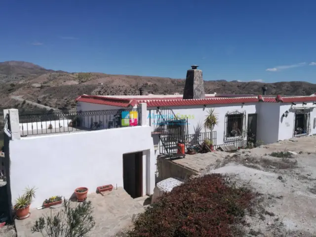 Rustic Finca in Oria