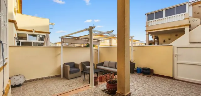 Apartamento en Playa Flamenca-Las Piscinas