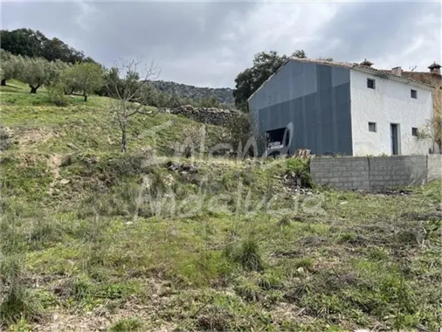 Rustic Finca in Charilla