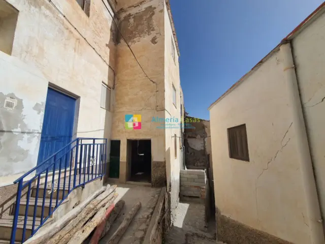 House in Sierro