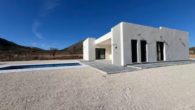 Chalet in El Fondó de les Neus - Hondón de las Nieves photo 3