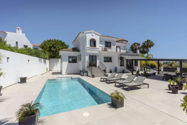 Villa in Urbanización Atalaya
