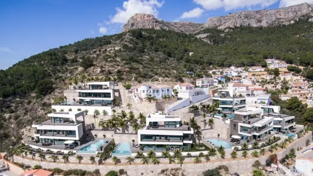 House in Canuta
