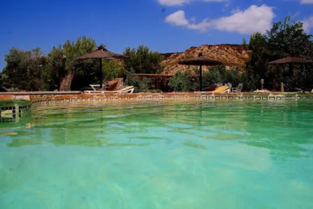 Rustic finca in Gea y Trullols