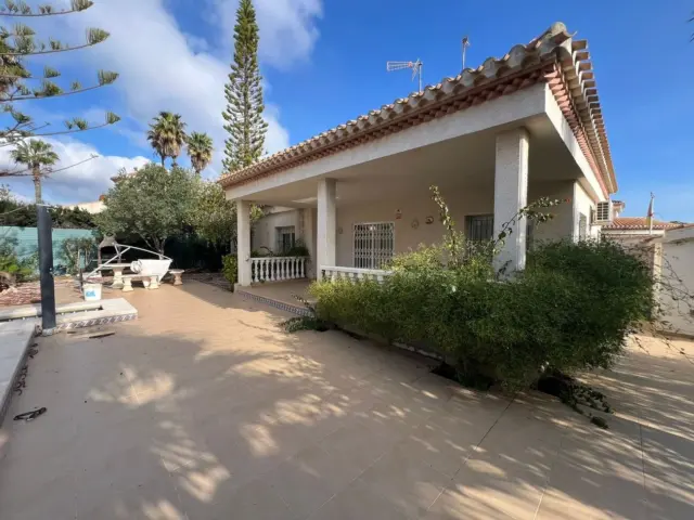 Casa en Cabo Roig-La Zenia-La Regia