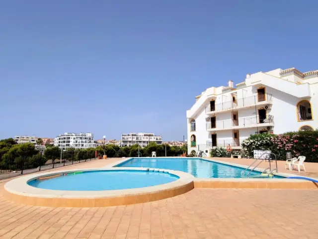 Apartamento en Cabo Roig-La Zenia-La Regia