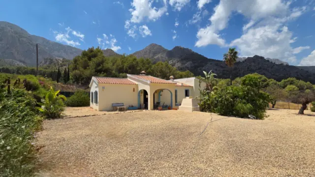 Rustic Finca in Polop
