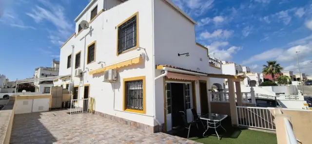 Townhouse in La Florida-La Chismosa-Los Altos
