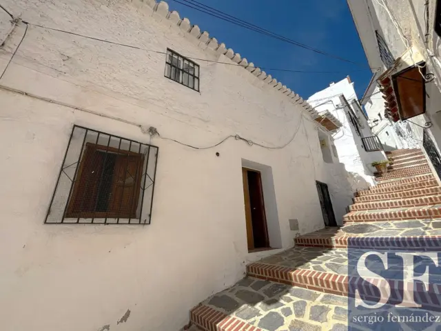 House in Sedella