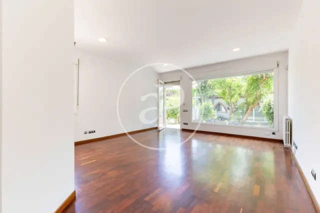 House in La Creu Alta photo 3