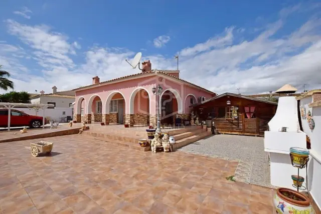 Casa pareada en Cabo Roig-La Zenia-La Regia