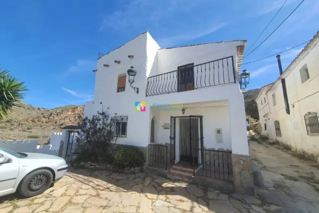 Rustic Finca in Albanchez