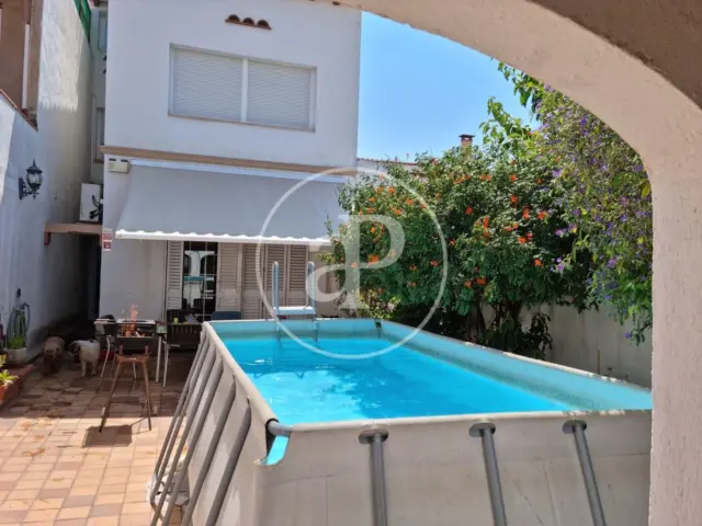 House in Centre photo 26
