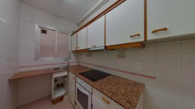 Apartment on Carrer de Ruiz de Padrón photo 6