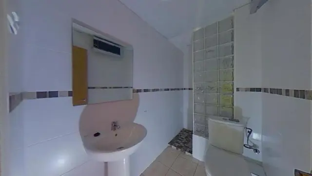 Apartment on Grups Santa Margarita Street photo 5