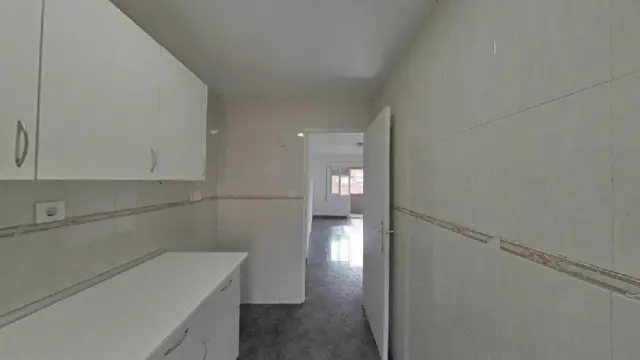 Flat on Carrer d'Archidona photo 3
