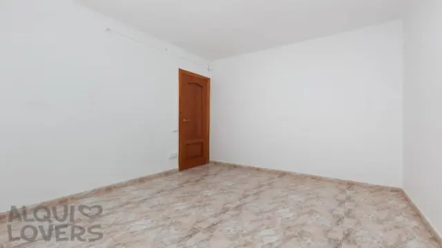 Apartment on Carrer de Cáceres photo 13