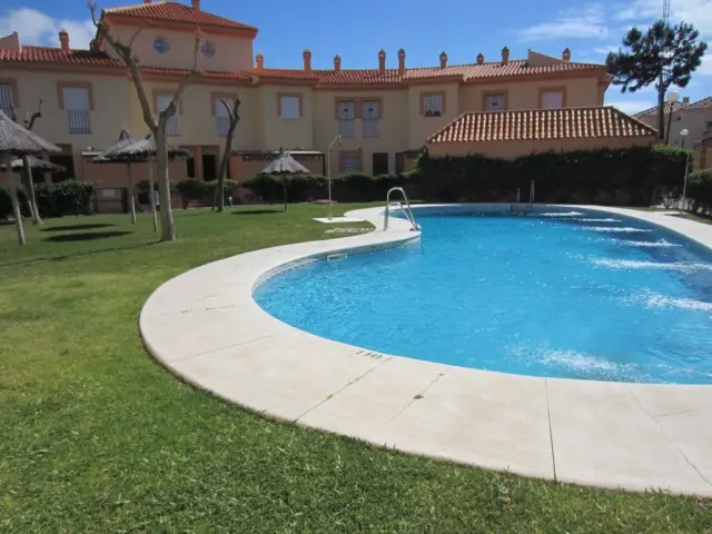 Townhouse in Islantilla - Golf Course photo 4