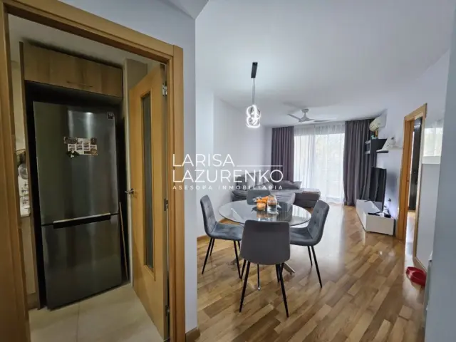 Apartment on Carrer de Foix photo 3