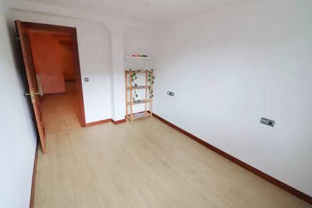 Apartment on José Lejarreta Street photo 7