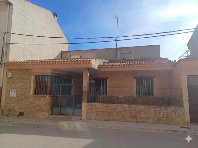 Casa en Madrigueras