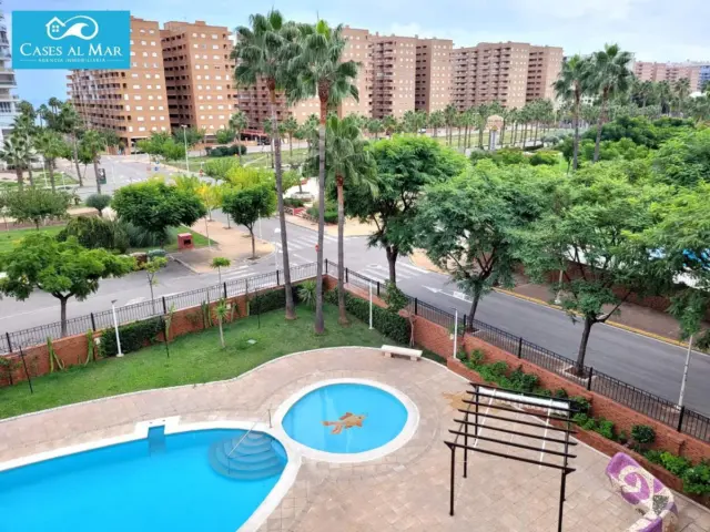 Apartamento en Avenida Central, 26