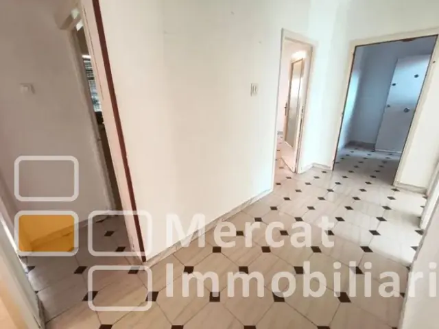Flat in Sants photo 2
