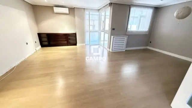 Apartment in Plaza de La Mancha