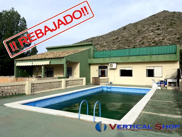 Chalet on Carretera Pinoso Road photo 10