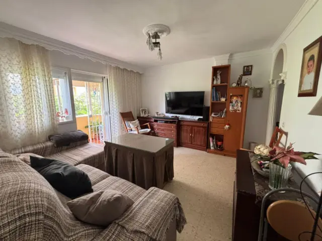 Apartment in Instituto photo 2