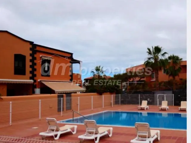 Townhouse in El Galeon