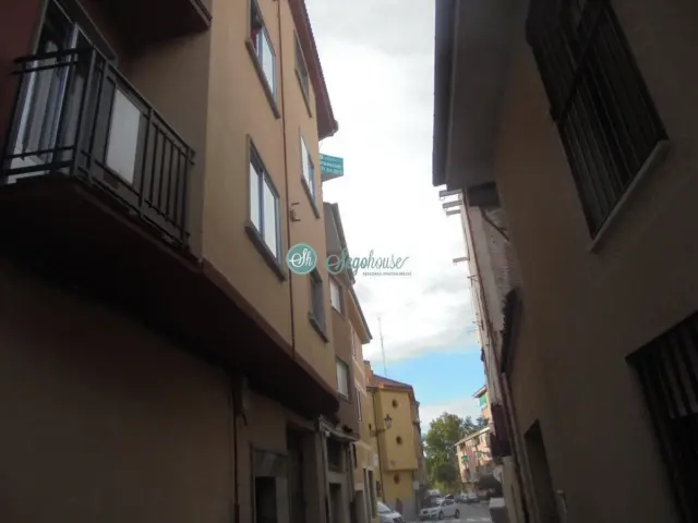 Piso en venta en San Millán, Centro (Segovia Capital) de 80.000 €