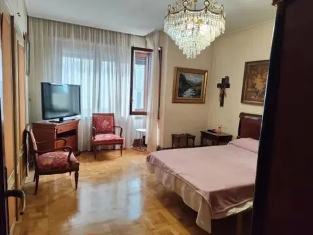 Apartment in Ensanches - Zabalguneak