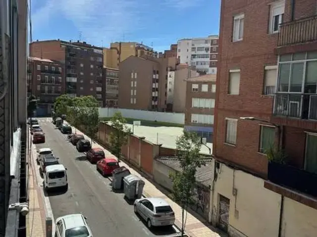 Piso en Paseo Zorrilla-Campo Grande-Cuatro de Marzo