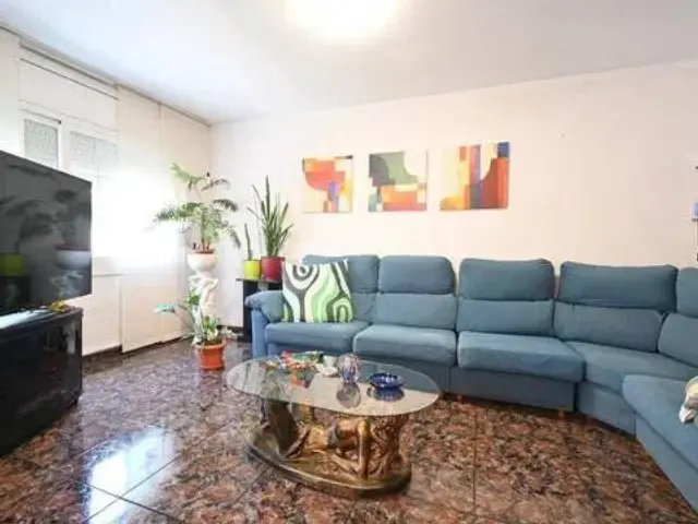 Apartment in Barri de Mar-Ribes Roges-Plaça de la Sardana photo 2