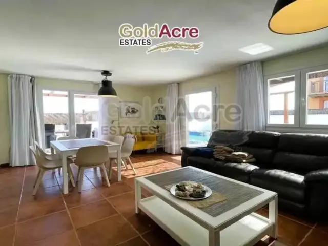 Chalet in La Oliva