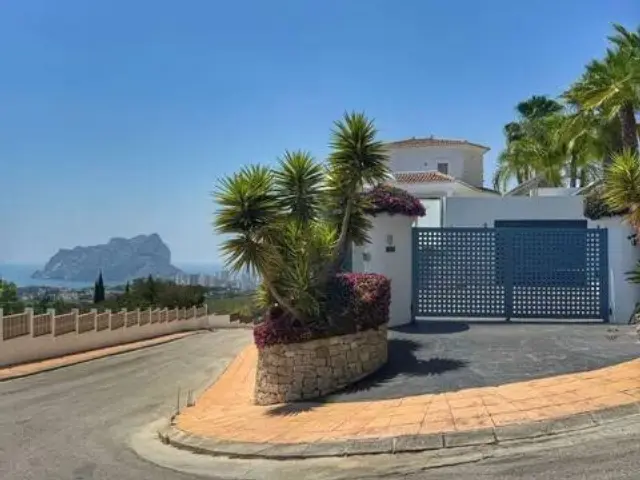 Chalet in La Fustera photo 61