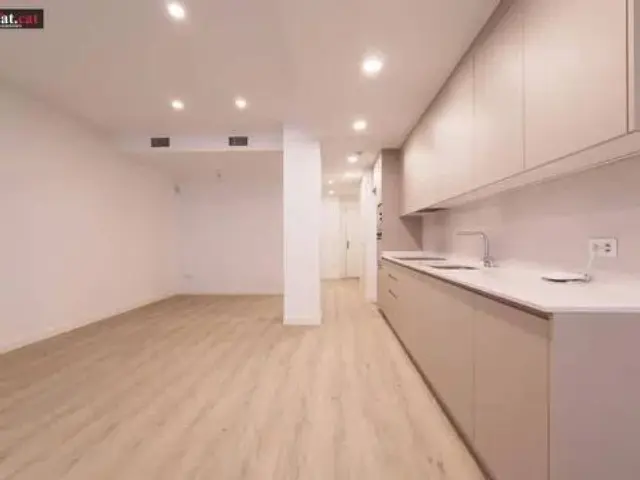 Apartment in Centre photo 9